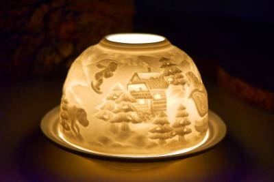 Starlight Nr.42 Weihnachtsmann mit seinem Rentier - 1